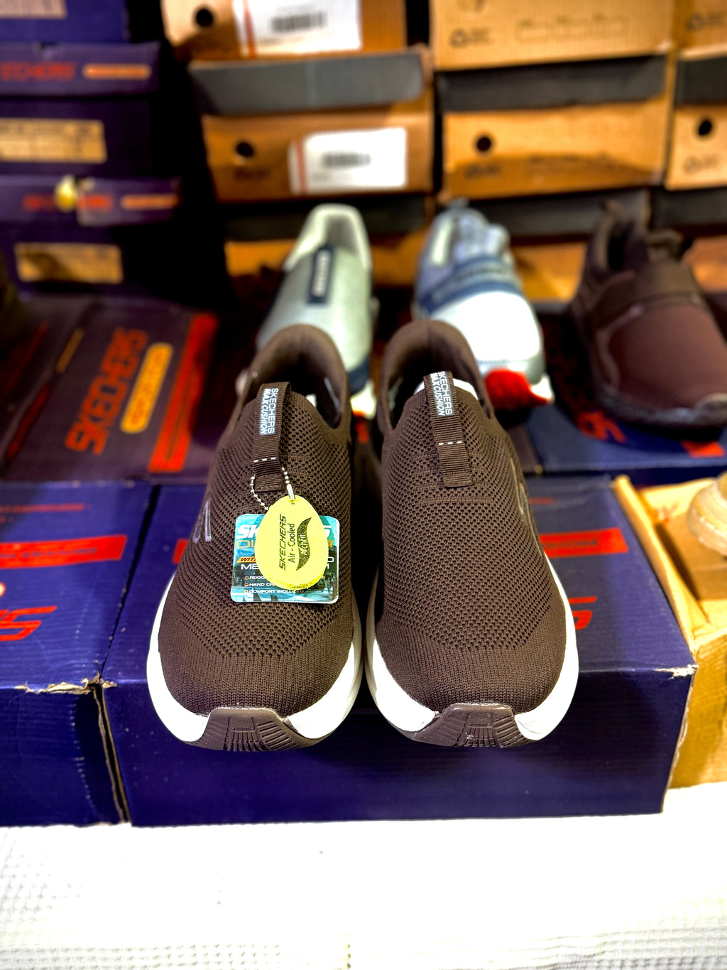 Skechers Ultra Light Vapor Foam Shoes - Affordable Price in Pakistan | 2369