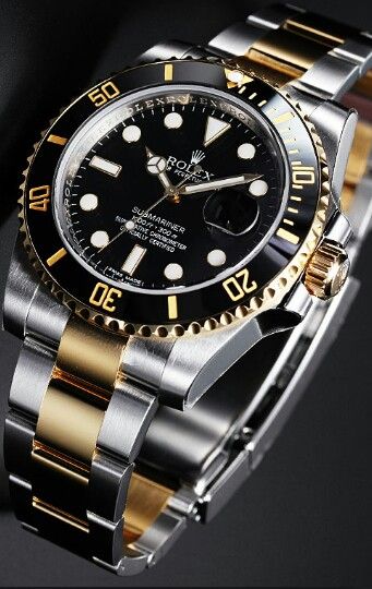 Rolex GMT Master II Rose Gold Black Dial Brown/Black Ceramic Bezel Oyster Bracelet 126715CHNR